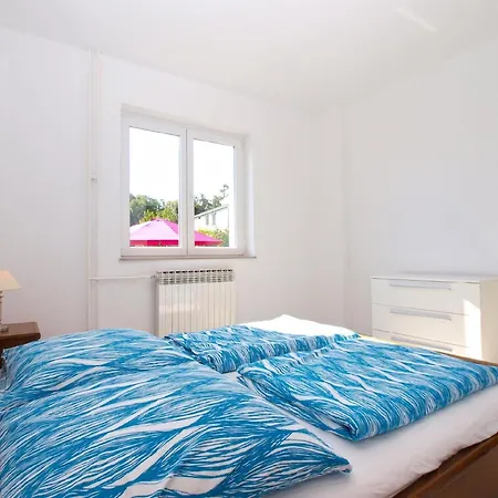 Ferienwohnung Fuer 3 Personen Ca 34 Qm In Pjescana Uvala, Istrien Istrische Riviera - B62478 Apartment *