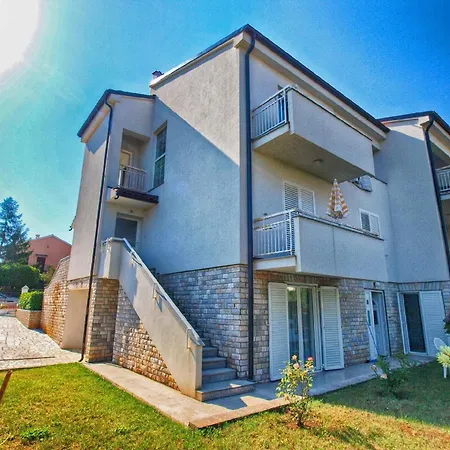 Ferienwohnung Fuer 3 Personen Ca 34 Qm In Pjescana Uvala, Istrien Istrische Riviera - B62478 *