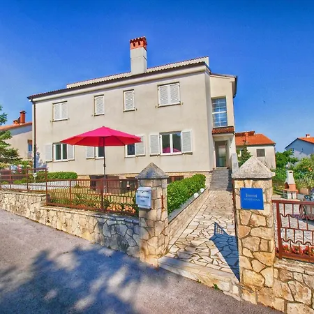 Ferienwohnung Fuer 3 Personen Ca 34 Qm In Pjescana Uvala, Istrien Istrische Riviera - B62478 Apartment