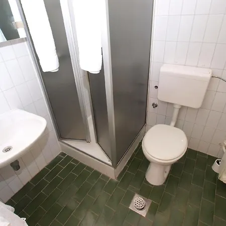 Ferienwohnung Fuer 3 Personen Ca 34 Qm In Pjescana Uvala, Istrien Istrische Riviera - B62478 Apartment *