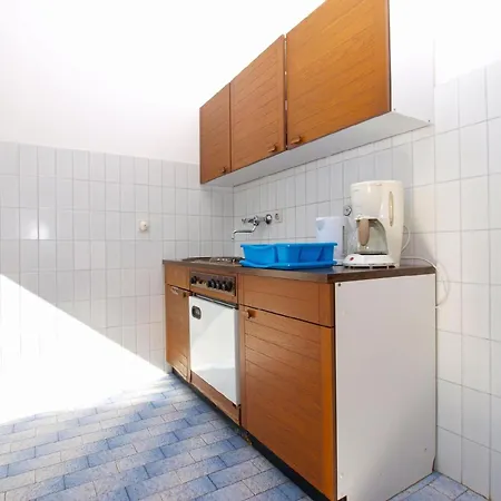 Ferienwohnung Fuer 3 Personen Ca 34 Qm In Pjescana Uvala, Istrien Istrische Riviera - B62478